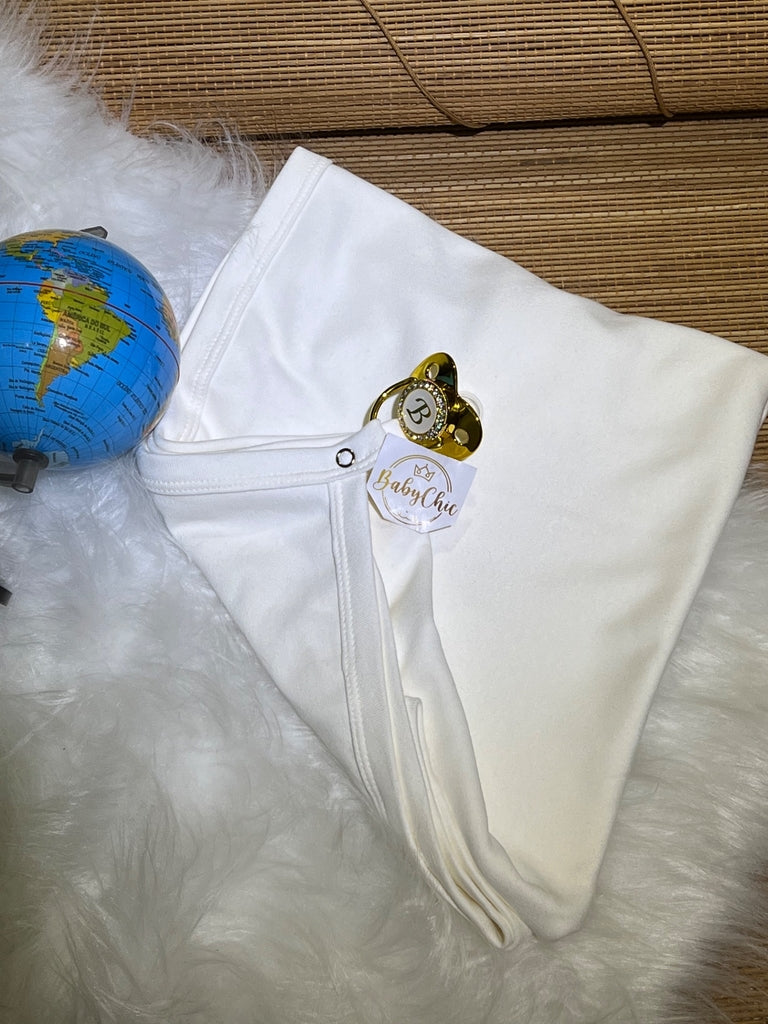 Manta em fio egípcio com prendedor de chupeta