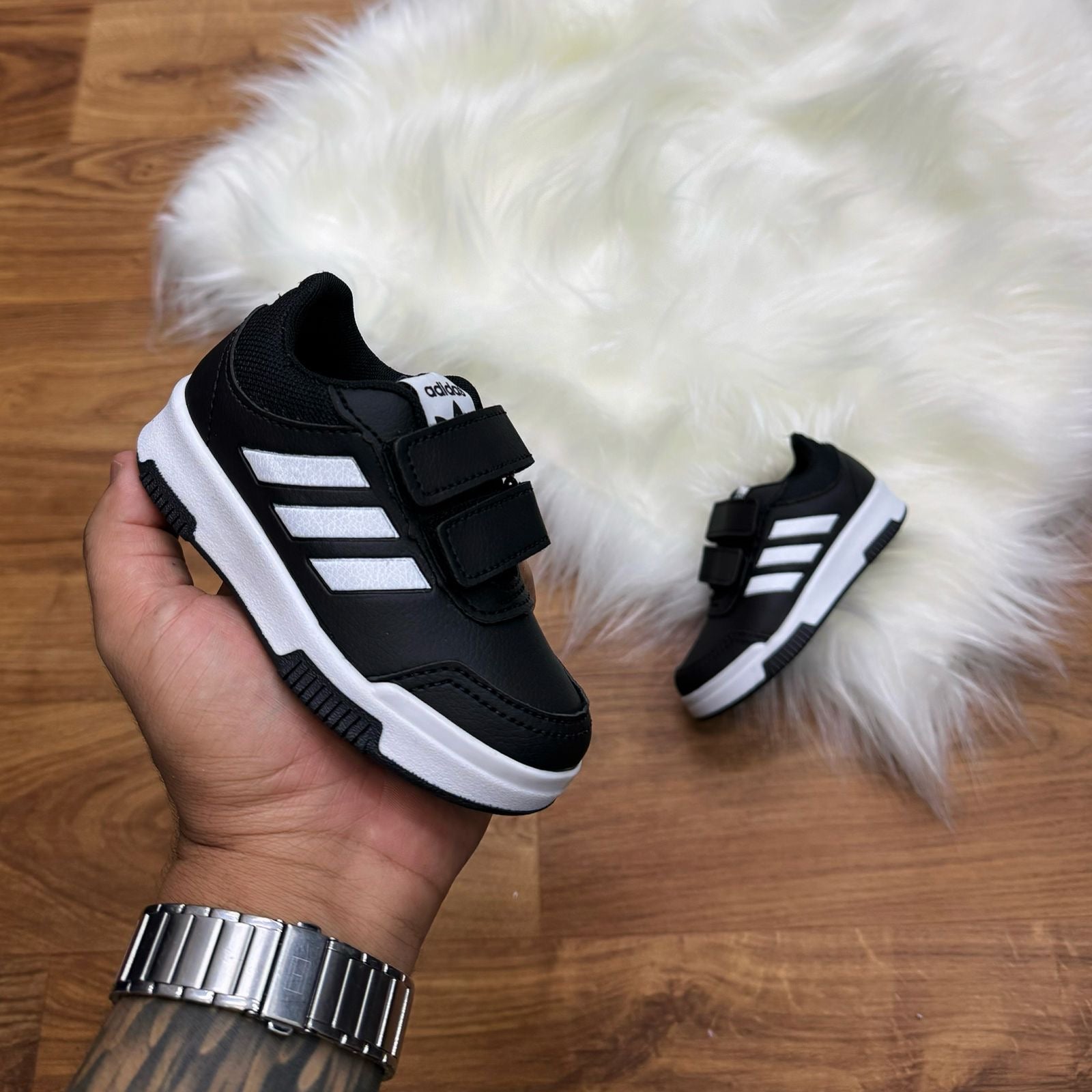 Tênis Add Velcro Confort