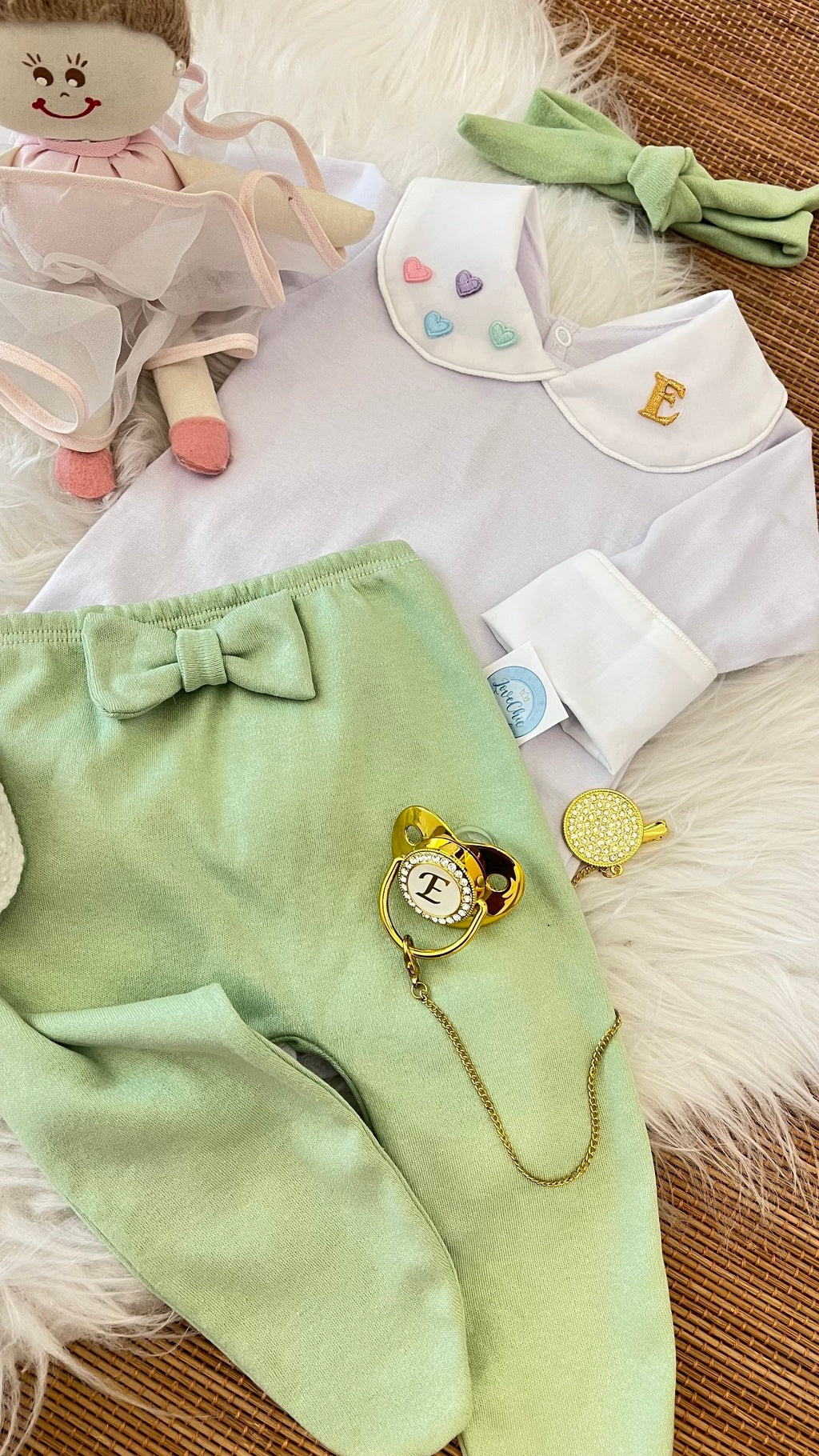 Kit PERSONALIZADO MENINA