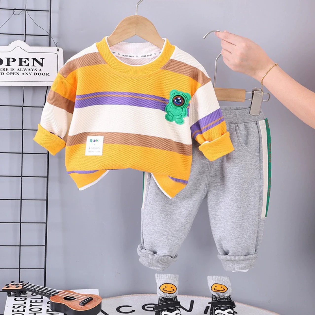 Conjunto Infantil Masculino Lístras Astronauta