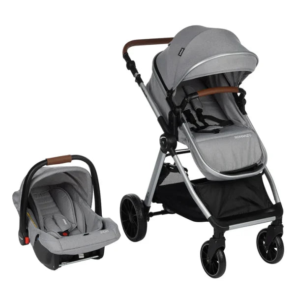 Carrinho de Passeio Moises com Bebê Conforto